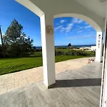 Apartament White House With Sea View And Parking *