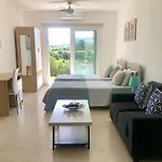 Apartament White House With Sea View And Parking *