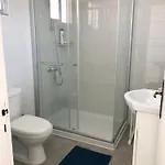 White House With Sea View And Parking *