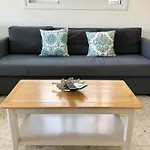 White House With Sea View And Parking Apartment *