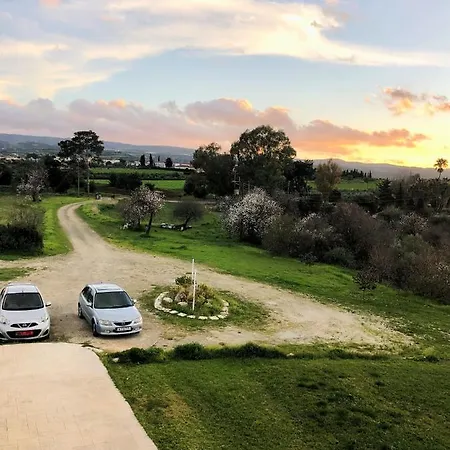 White House With Sea View And Parking Polis