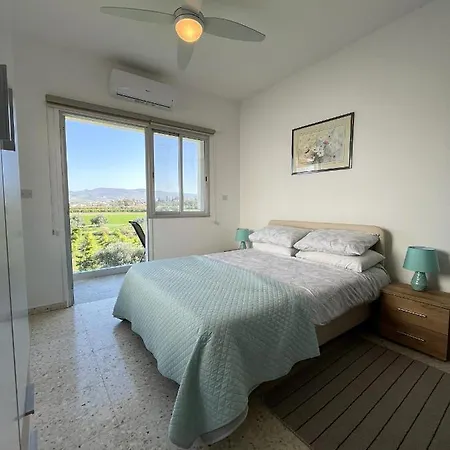 דירה White House With Sea View And Parking