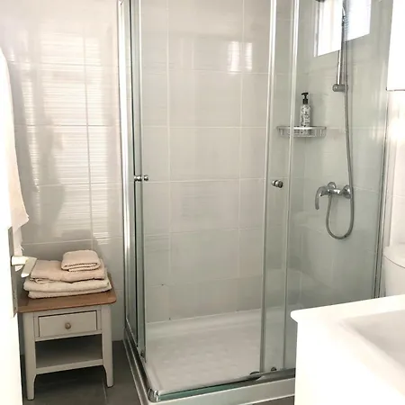 דירה White House With Sea View And Parking *
