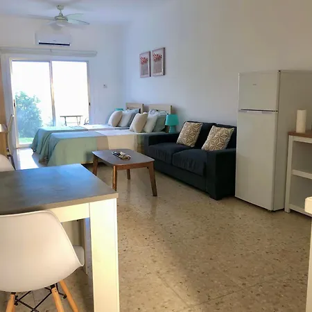 Appartamento White House With Sea View And Parking Polis