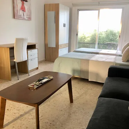 White House With Sea View And Parking * Πόλη