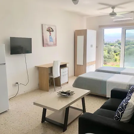 White House With Sea View And Parking * Πόλη