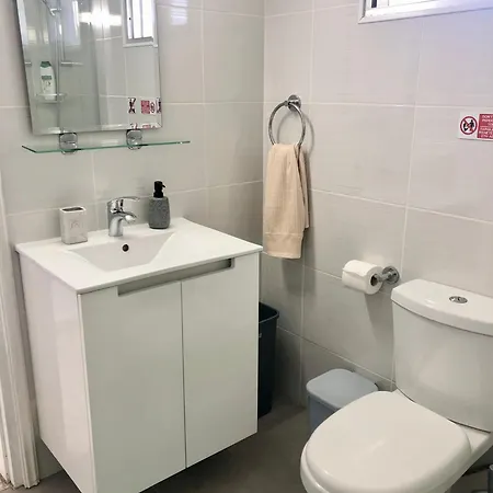 דירה White House With Sea View And Parking *