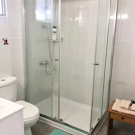 White House With Sea View And Parking Διαμέρισμα *