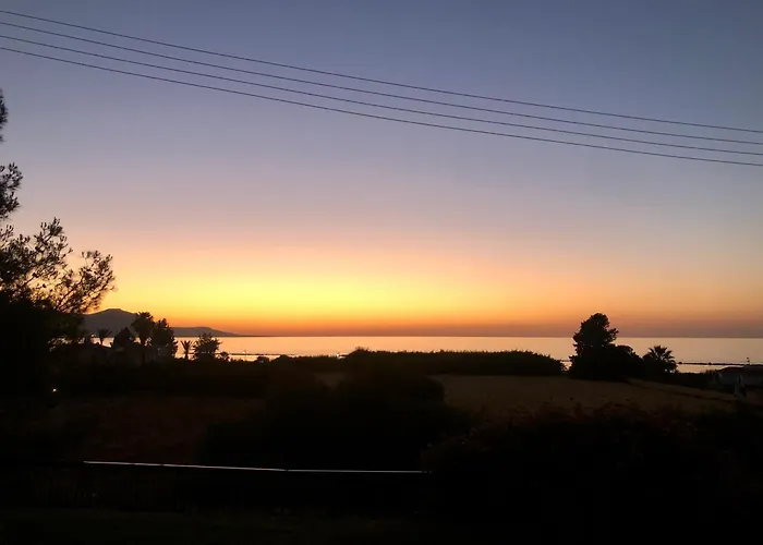 White House With Sea View And Parking * Polis