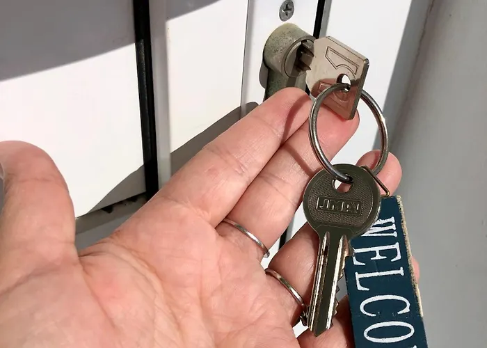 アパート White House With Sea View And Parking Polis