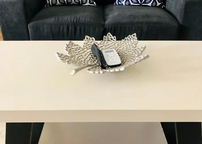 White House With Sea View And Parking