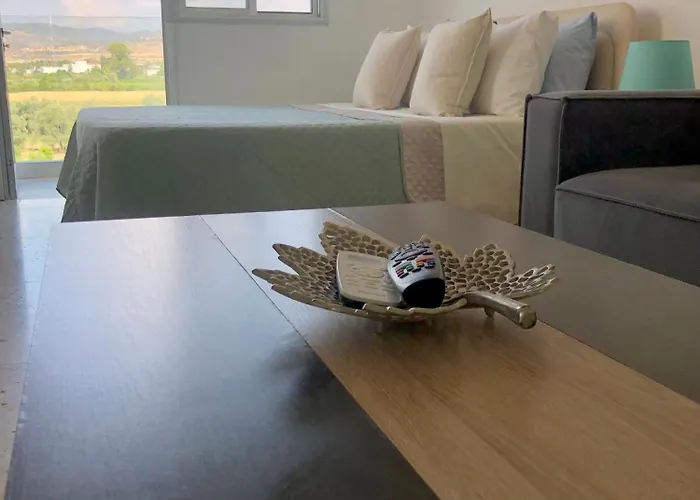 White House With Sea View And Parking Appartement *